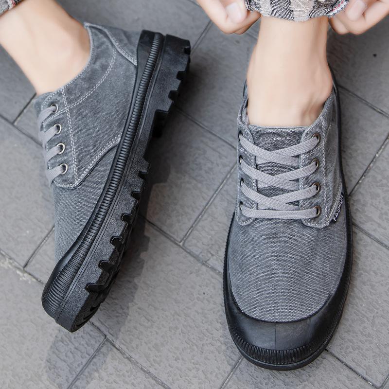 Men Casual Shoes Breathable Ice Silk Canvas Shoes Loafers Sneakers Outdoor Comfort Slip On Flat Vulacnized Shoes Adult Moccasins