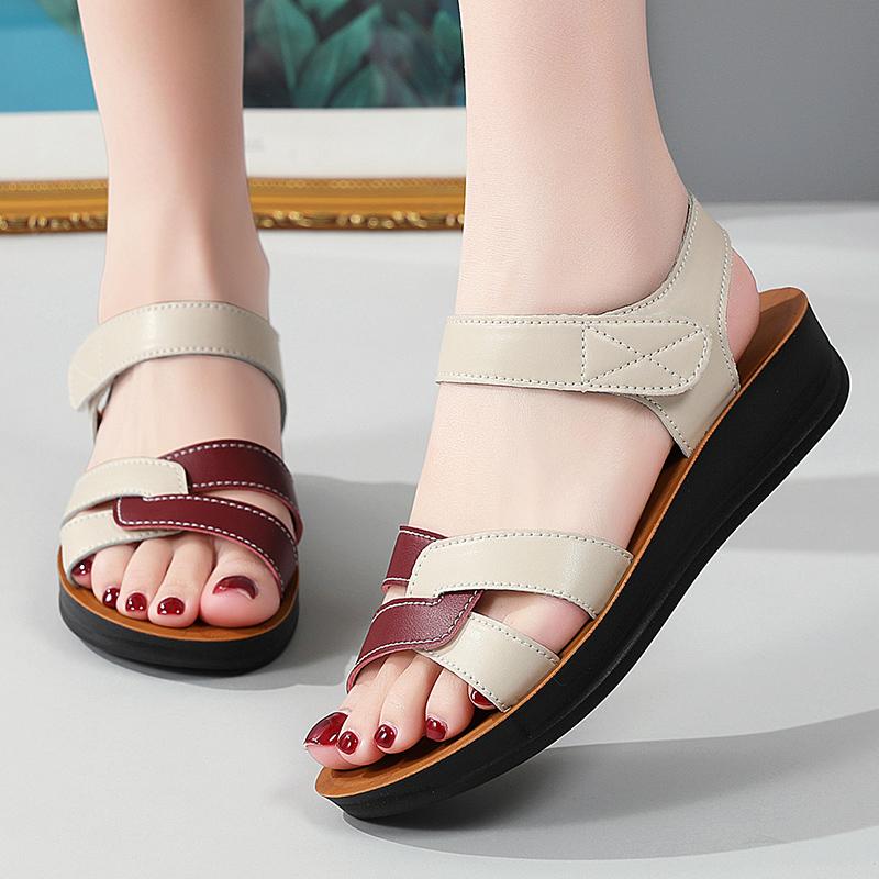 Classic Soft Bottom Leather Woman Sandals Soft Bottom Mother Shoes Mixed Colors Fashion Female Sandals New Mother Sandals