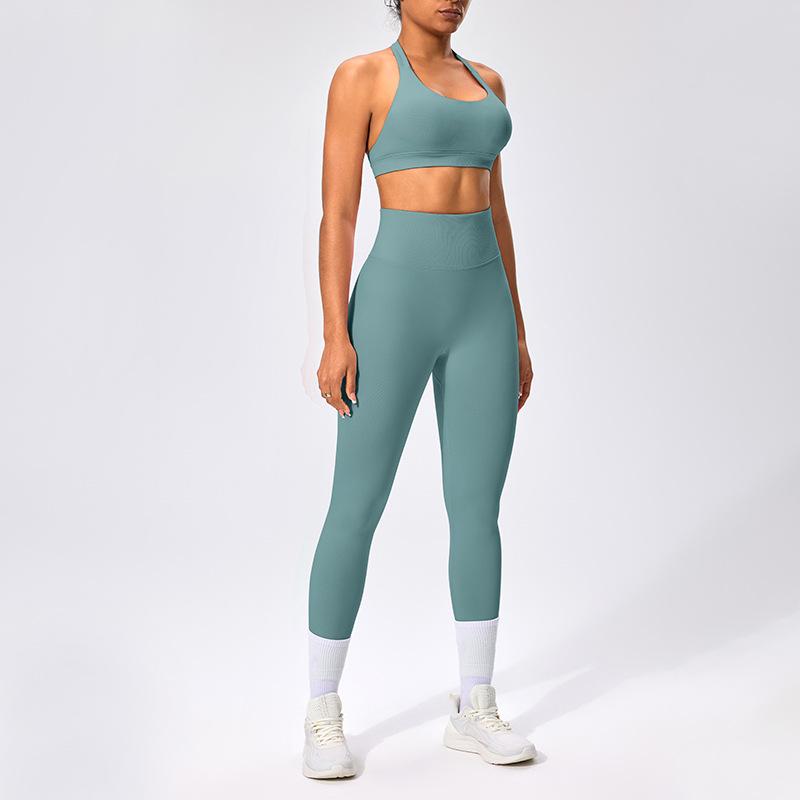 European & American Halter Neck Backless Sports Bra and High-Elastic Seamless Fitness Leggings Yoga Set for Women