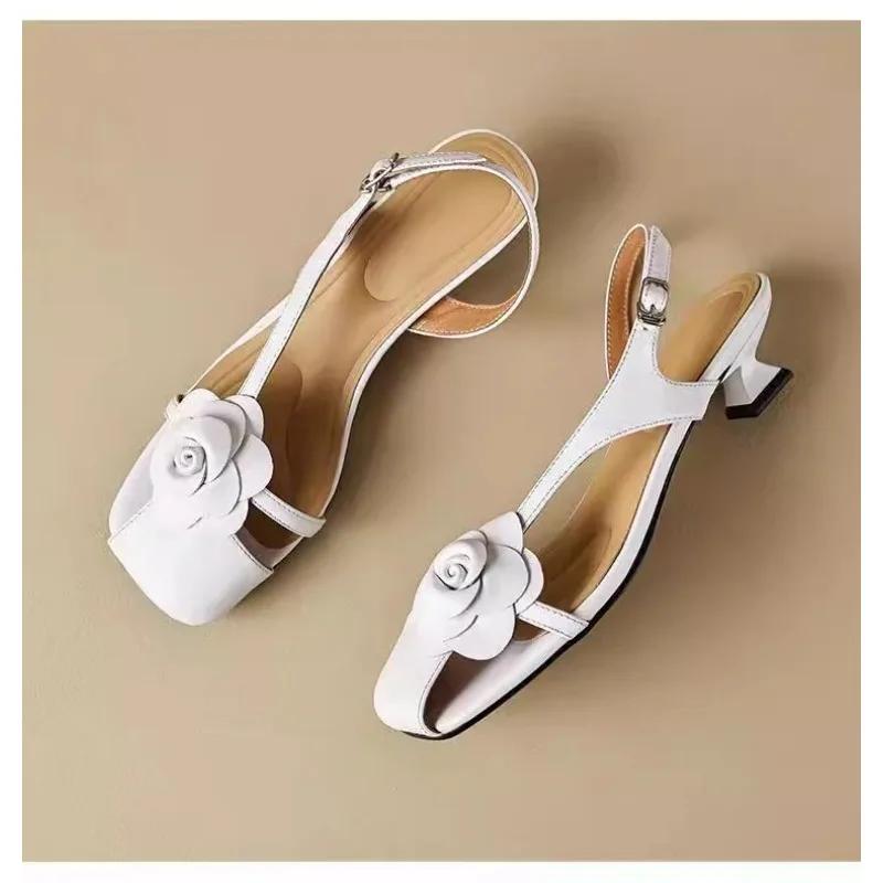2024 Square Head Leather Flower Sandals Low Top Adult Fashion English Viscose Footwear Fashion Sandals