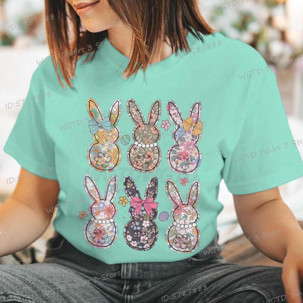 Retro Easter Bunny Floral Design Women Tshirt Graphic Gift for Easter Day Classic Tops Tees Flower Abbit Bunny Vintage T Shirts