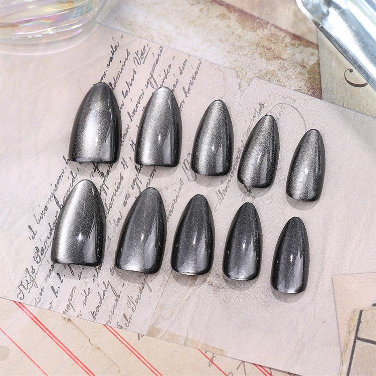 30 Pcs Pure Black Medium Almond Cat Eye Wearable Nail Strips - Special Hot Style Manicure