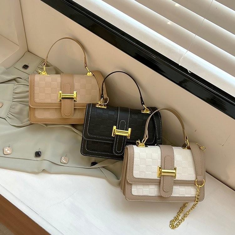 Womens Stylish 2022 Casual Shoulder Bags Chic Small Square Handheld Purses In White Khaki Black And
