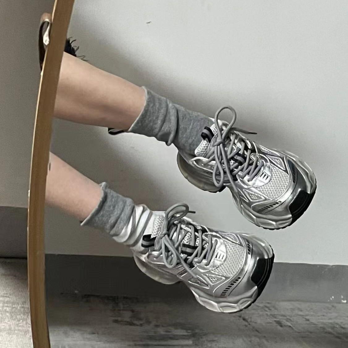 

Fashion Breathable Versatile Women Shoes Spring New Flat Shoe Comfor Non Slip Women s Sneakers Fashion Soft Soled Women s Casual Shoes 40 серебряный