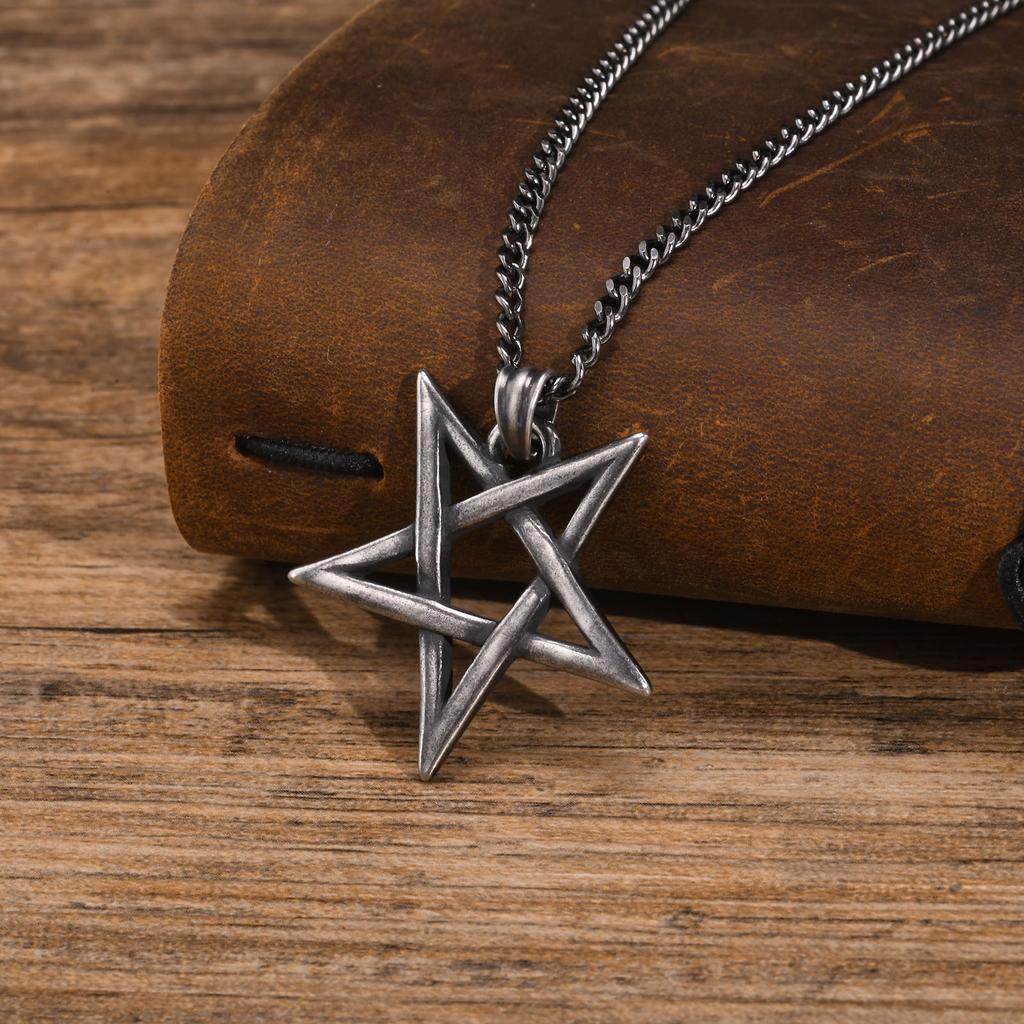 Collane Stella di David per Uomini Ragazzi, Collana con Ciondolo Stella a Cinque Punte in Acciaio Inossidabile Impermeabile, Gioielli Amuleto Retro Regali
