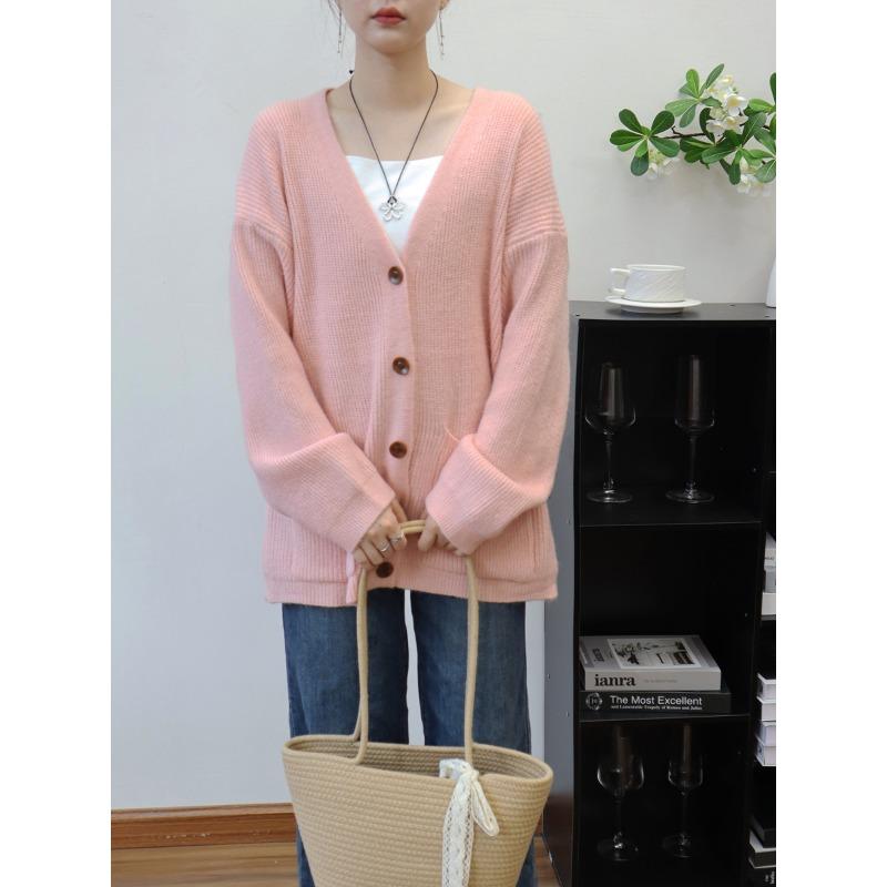 Autumn and winter new retro loose lazy wind knitted cardigan V-neck high-end sweater jacket women