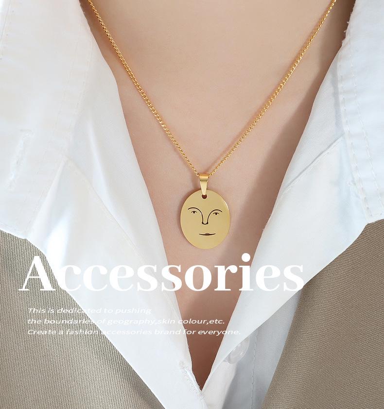 Creative Smiley Face Portrait Pendant Necklace - Gold Plated Titanium Steel Clavicle Chain, European & American Style