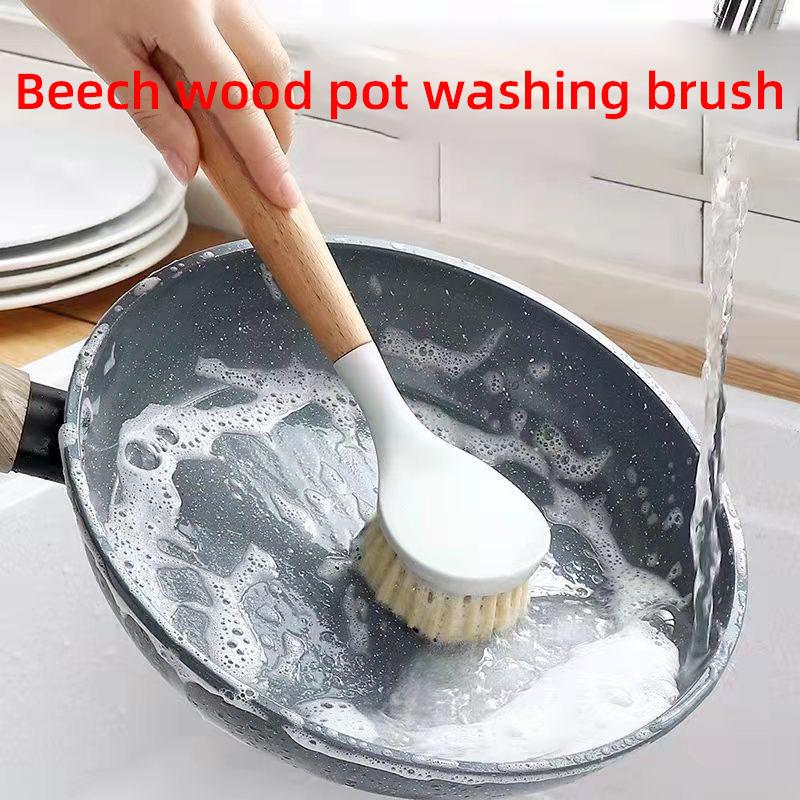 Wash the pot, brush the dishes, do not stick to oil, wipe the pot