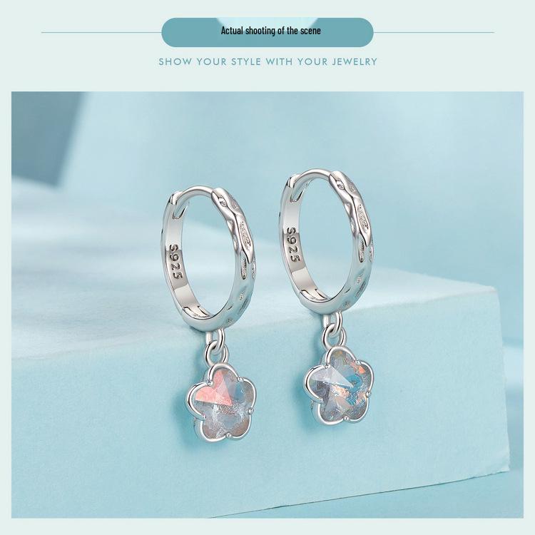 Avle Small Fresh Flower Earrings, S925 Sterling Silver with Platinum Plating, All-Match Earrings for Women