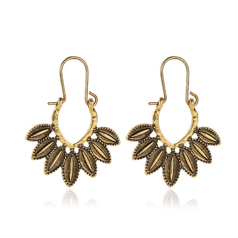 Vintage Boho Hollow Floral Hoop Earrings for Women Geometric Retro Earring Party Jewelry Gifts