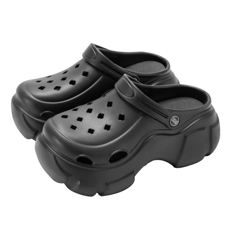 Summer Women Clogs Shoes Beach EVA Thick Bottom Sandals Fashion Comfortable Clogs Shoes Indoor Outdoor Ladies Hole Shoes