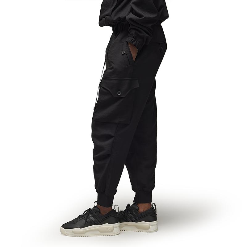 Y-3 Solid Color Back Logo Letter Print Zipper Closure Mid-Rise Cargo Pants Men pants Black IN8751
