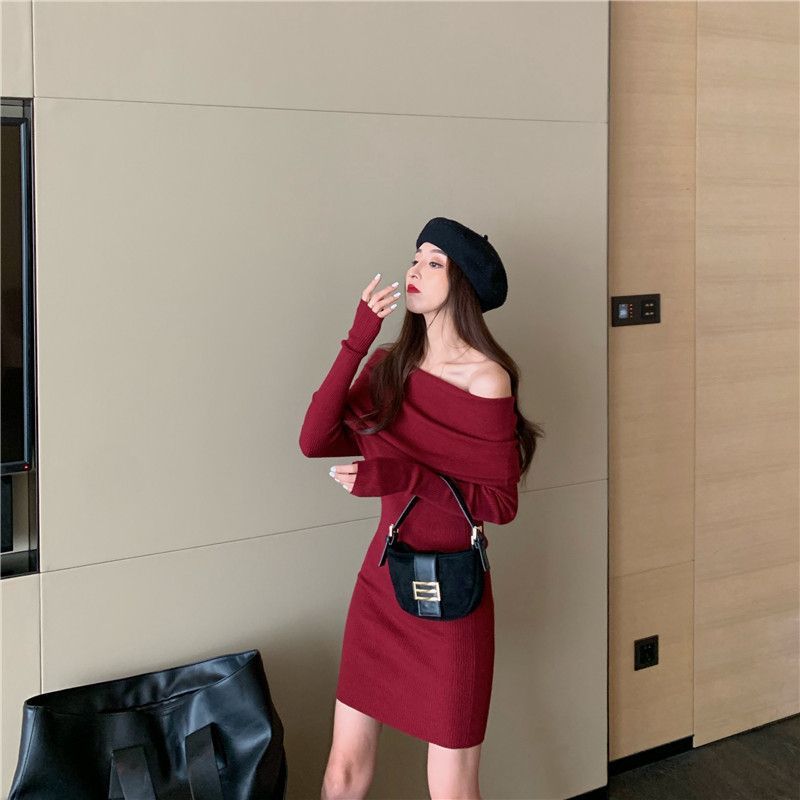 Retro sexy babes one-word shoulder long-sleeved dress women's spring new slim-fit inner niche hip-wrapped short skirt