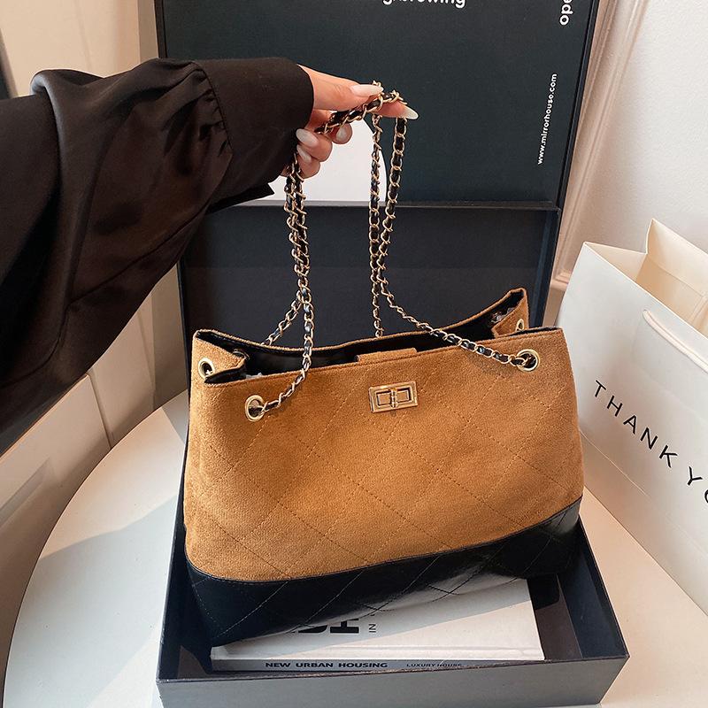 Fashion Retro Large-capacity Commuter Tote Bag Women's New Messenger Bag Daily Underarm Shoulder Bag