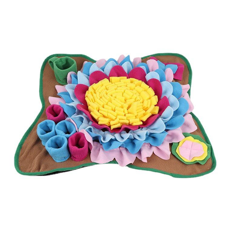 Pet Slow Feed Puzzle Mat: Anti-Choke Sniffing and Foraging Toy for Dogs and Cats