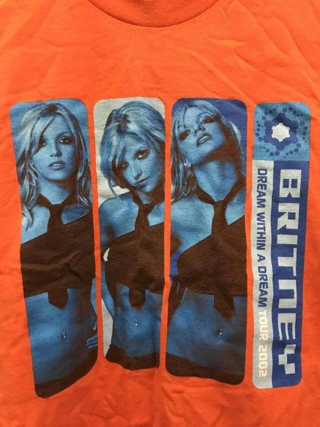 2002 Britney Spears dream inside a dream tour Orange T shirt Basic S