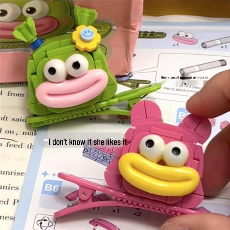 

Dopamine Decor: Handmade Interlocking Hair Clip Toys for Girls Standard