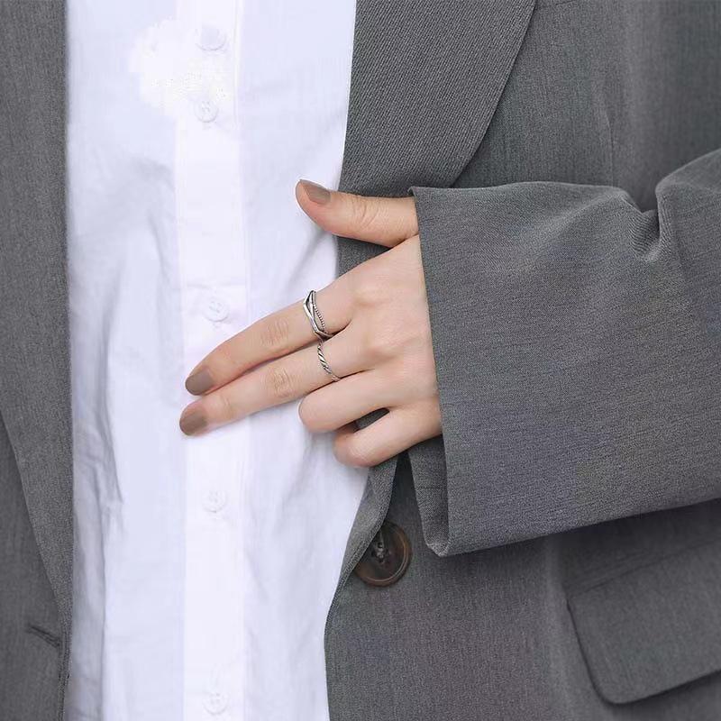 Women's Adjustable Minimalist Ring - Hong Kong Style, Elegant, High-End, Colorfast, Perfect for Index Finger
