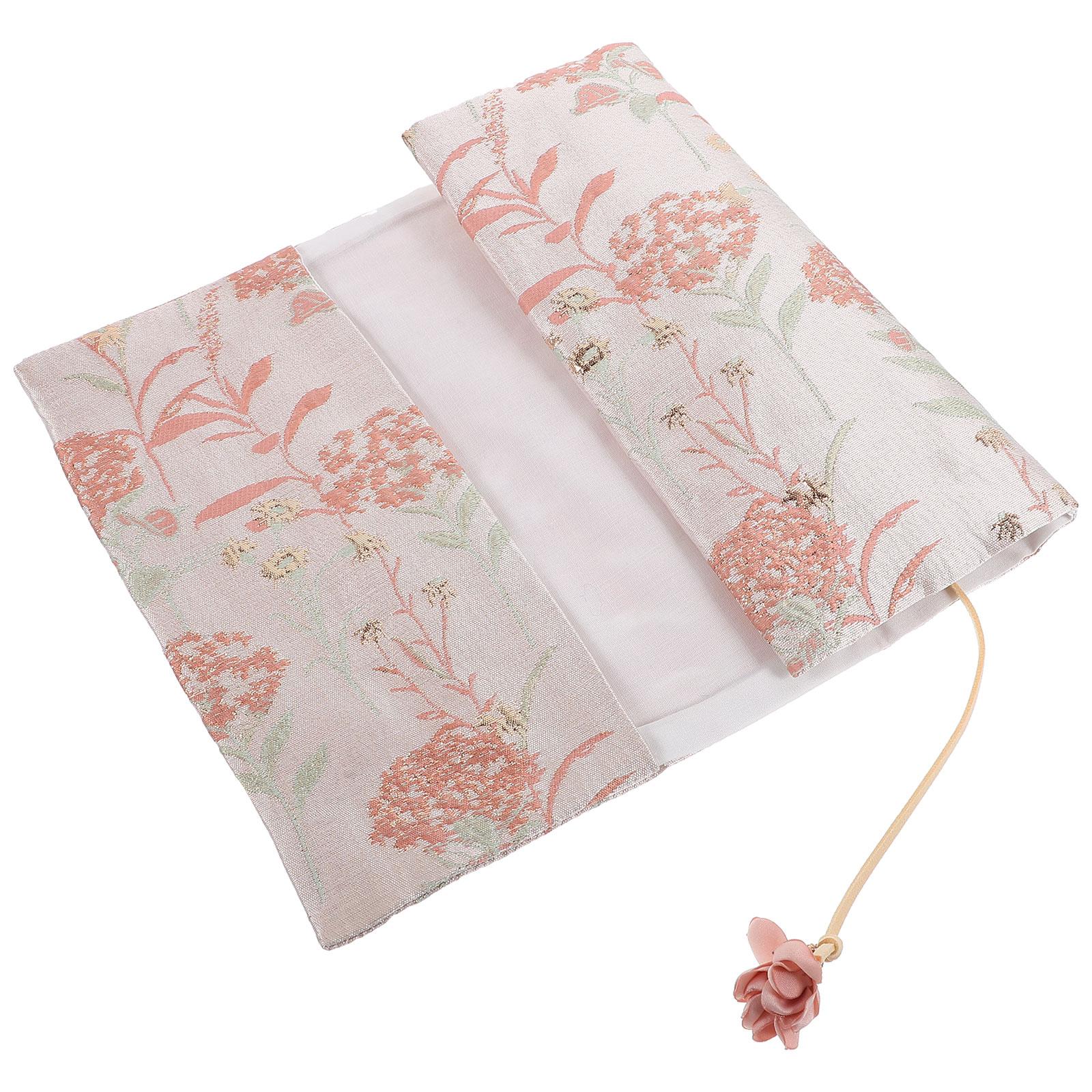 

Floral Fabric Cloth Book Cover Protective Reusable Scratch Resistant Tear Resistant Easy Use Decorative Book Sleeve рожевий