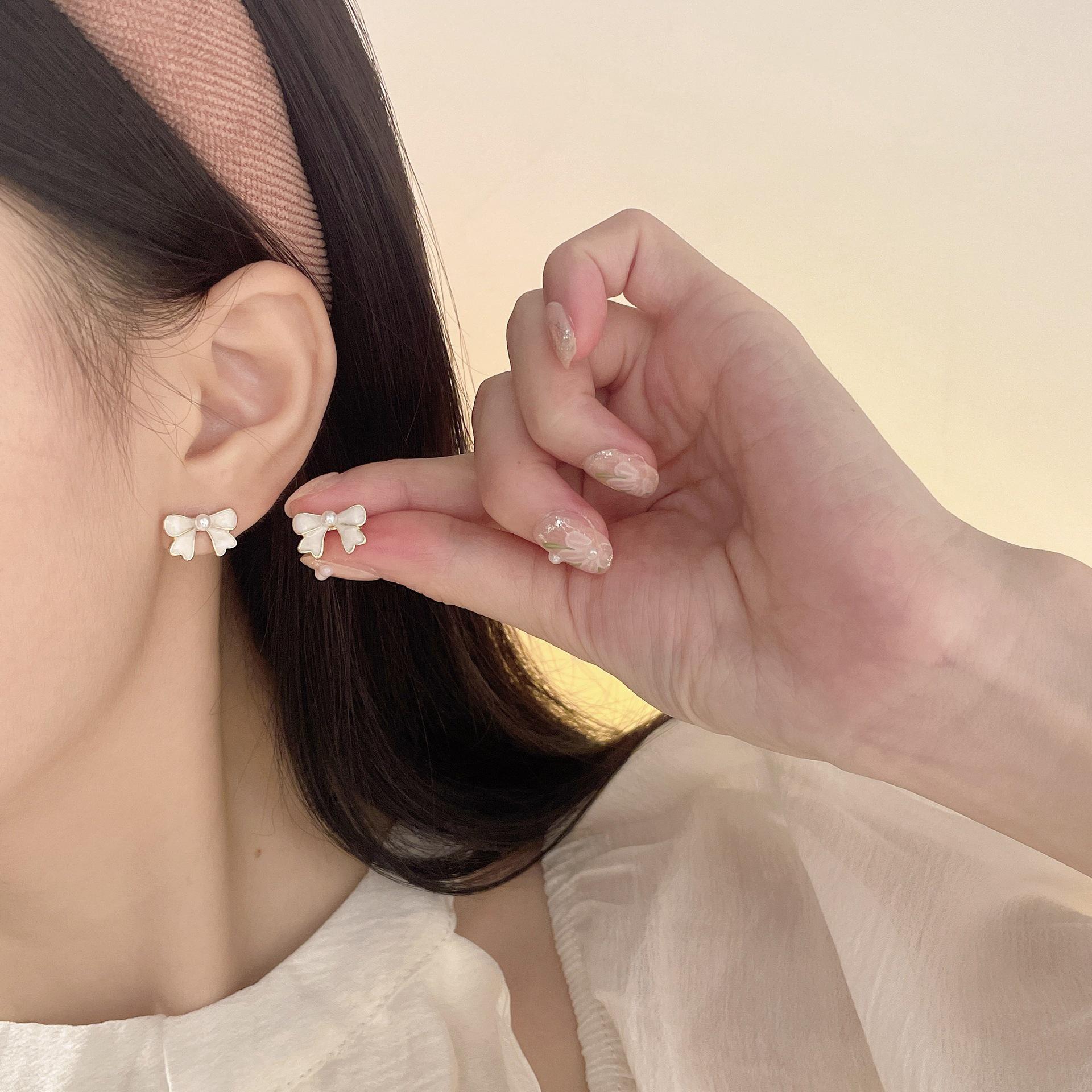 S925 Silver Bow Earrings: 2023 Trendy Design, Goddess Style Studs & Ear Clips