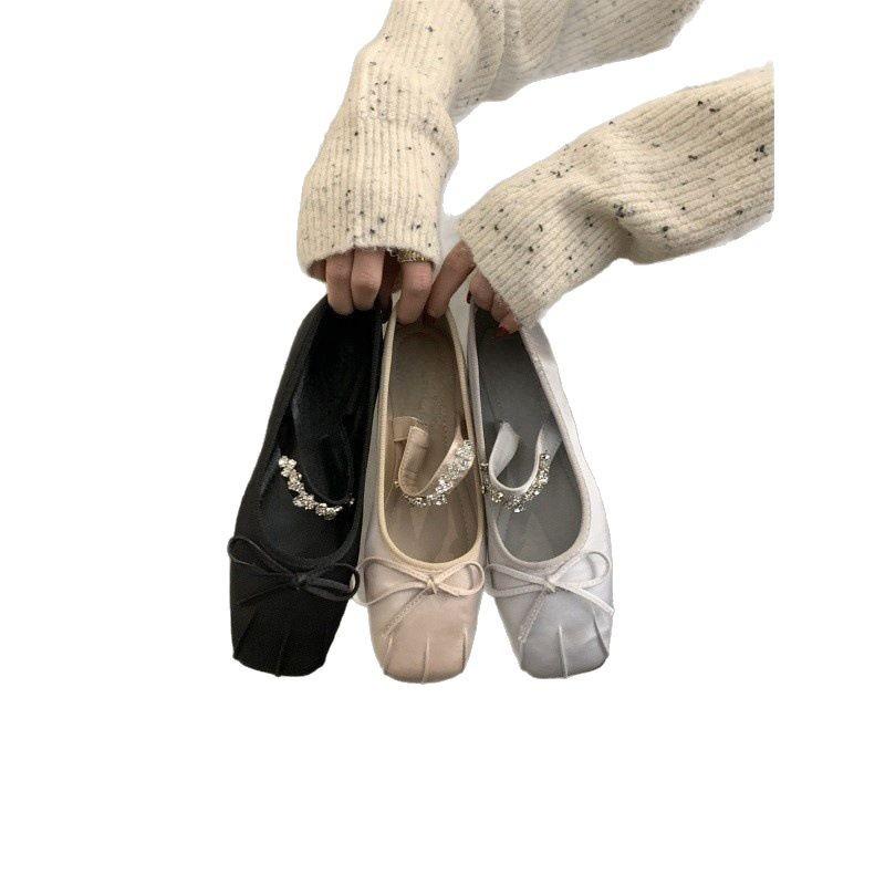 Chaussures plates à bout carré et décolleté bas pour femmes, nouveau printemps-automne 2025, version coréenne, ballerines, chaussures Mary Jane féeriques et douces à la française