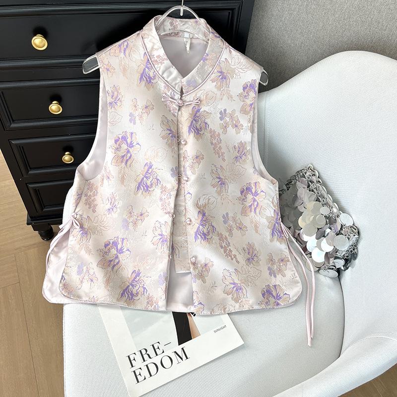 

Весна 2025 новый ретро улучшенный жаккардовый кардиган на пуговицах воротник-стойка вышитый жилет топ женский XXXL [Recommended 138-75kg]