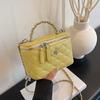 Trendy Women's Diamond Pattern Crossbody Bag - High-Quality Embroidery, Chain Shoulder Strap, Small Square Design