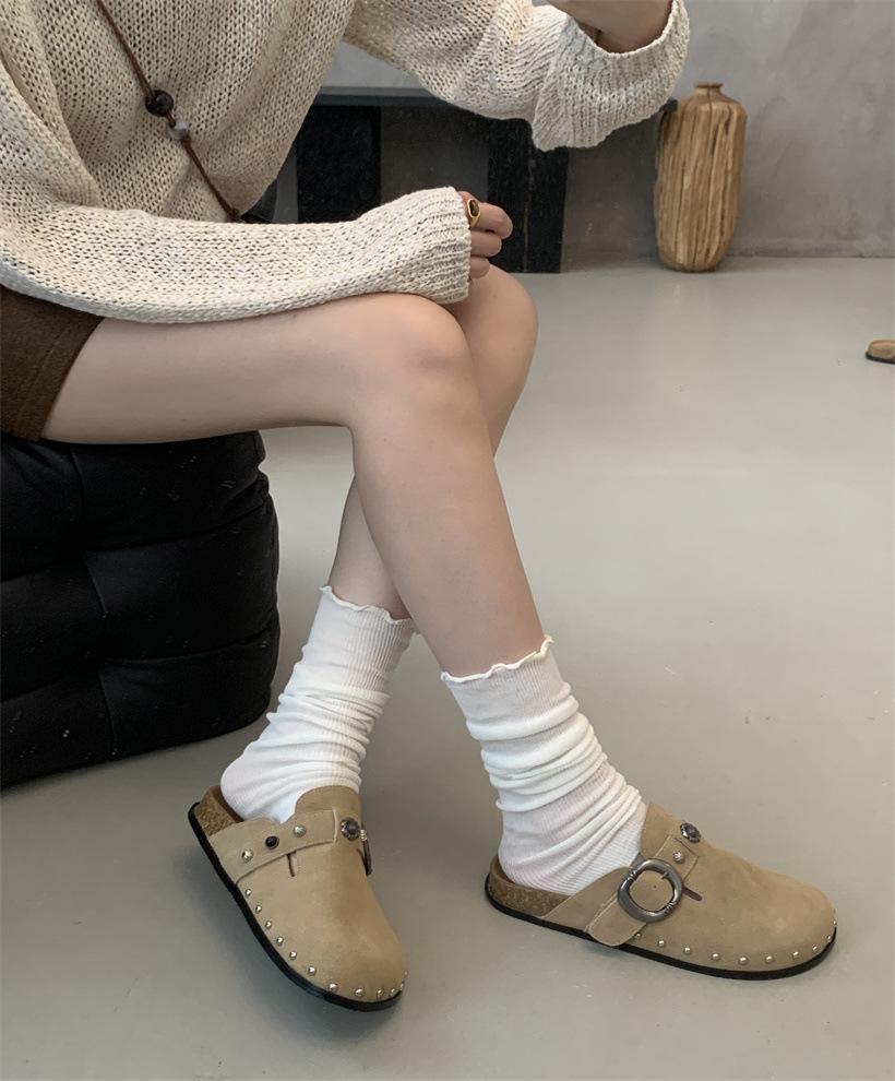 

Small leather shoes 20255 autumn new round head muffin thick-soled bag head rivets casual versatile half slippers 39 абрикосовий