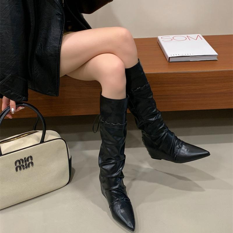 Dong Life Has the Same Inner Height Increase of 25 New Knee Boots, Foldable Two-wear Pointed Boots, Pleated Stacked Boots