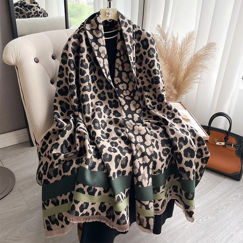 Luxury Leopard Winter Cashmere Scarf Women Design Warm Pashmina Shawl Wraps Bandana Female Thick Blanket Soft Bufanda Foulard