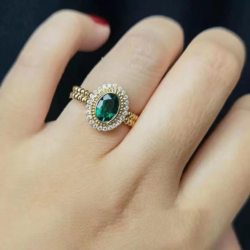 18K Gold-Plated European Retro Emerald Gemstone Women's Ring
