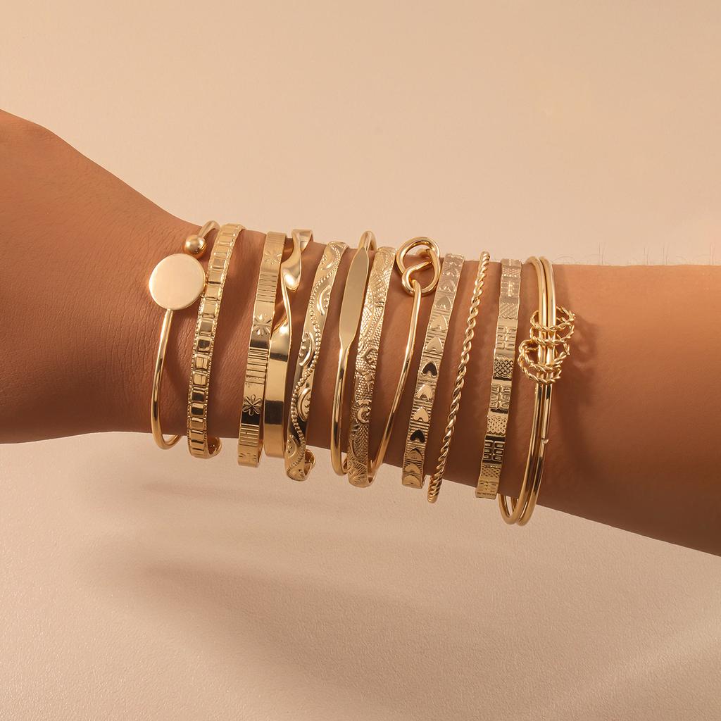 12pcs/Set Minimalist Floral & Geometric Metal Bangle Bracelets, Ladies Jewelry Accessories For Daily Wear (Assorted Styles)