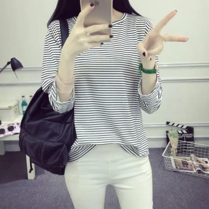 Nueva Versión Coreana de Primavera y Otoño Top Rayado Sencillo Camiseta de Manga Larga Holgada Versátil para Estudiante Escolar Mujer Camiseta Básica