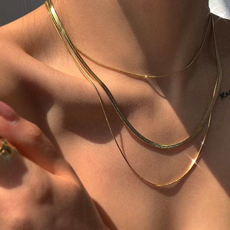 Trendy Double-Layer Snake & Blade Chain Necklace for Women