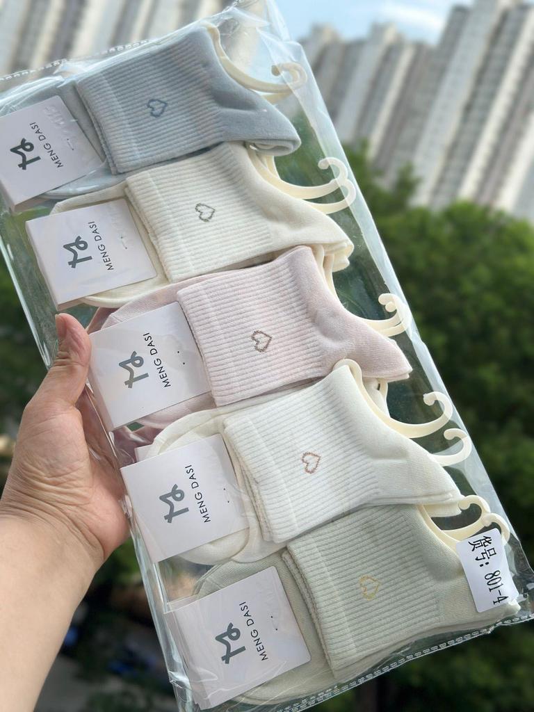 Autumn/Winter 10-Pack Women's Mid-Calf Cartoon Socks - Cute, Comfortable, Fashionable, College Style Cotton Sports Socks