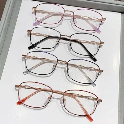 Okulary presbiopijne blokujące światło niebieskie Modne metalowe małe oprawki Okulary do czytania dla kobiet Przenośne okulary o wysokiej rozdzielczości