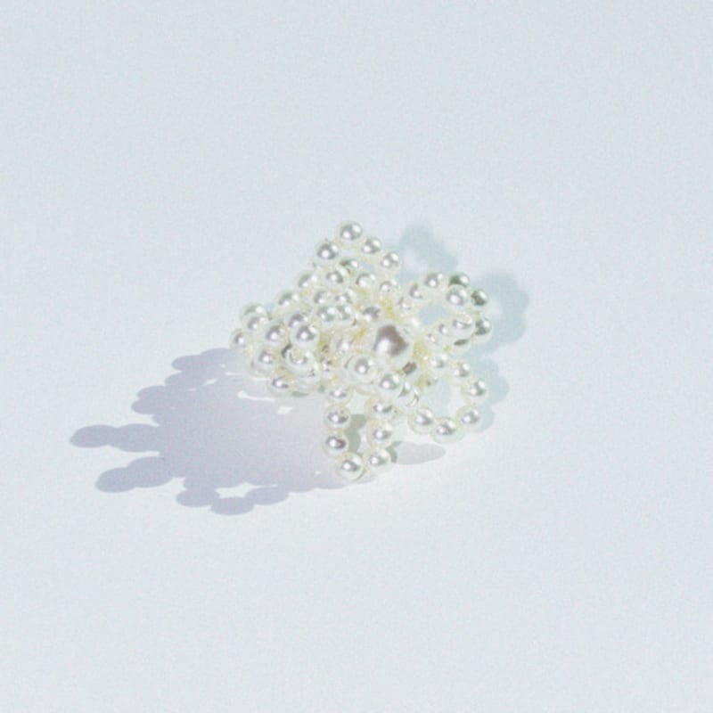 Usite AMONG FLOWER PEARL RING