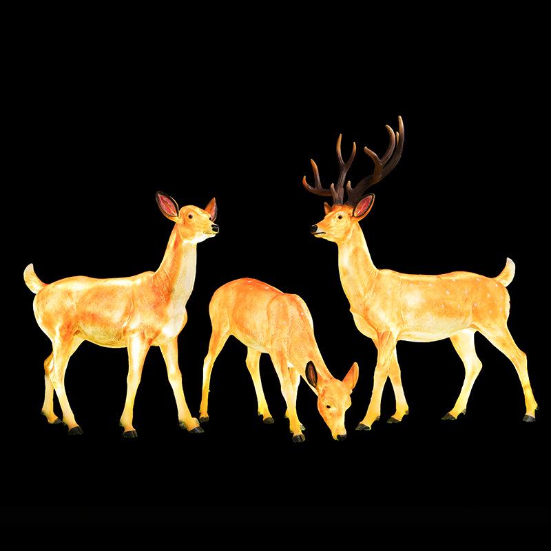 

Outdoor Illuminated Plum Blossom Deer Sculpture for Lawn and Park Decor