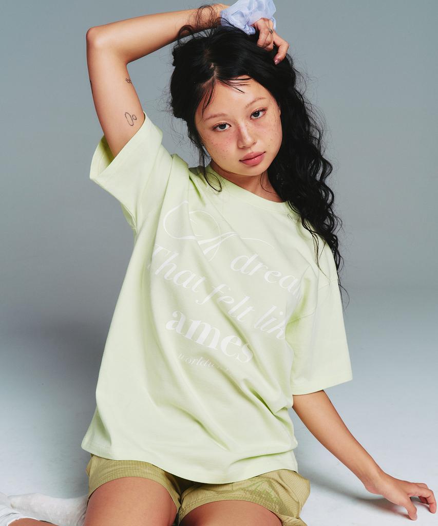 AMES-WORLDWIDE Classic Grace Typo Tee Green