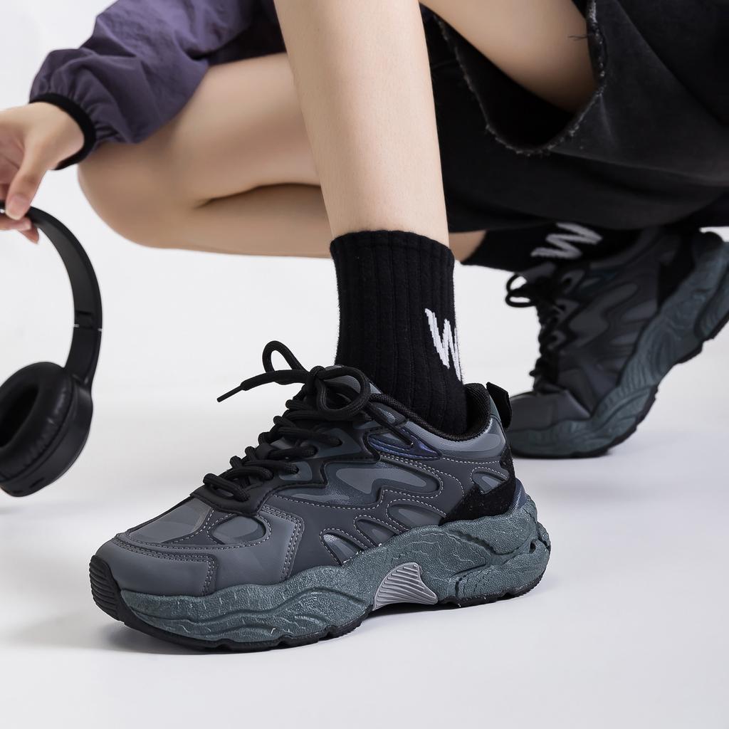 New Thick-soled Heightening Women's Casual Outdoor Sports Shoes Are Not Versatile Women's Shoes Running Shoes