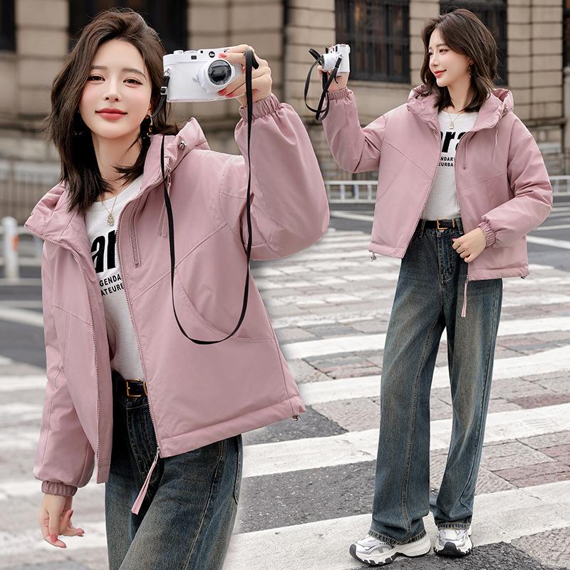 Women’s Short Hooded Quilted Cotton-Padded Winter Jacket