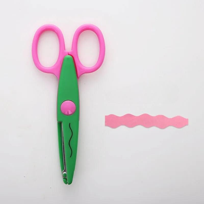 1 Piece Plastic  Lace Scissors Student Cartoon Paper Cuttings DIY Album Photo Pattern Card Scissors Office Stationery Supplies