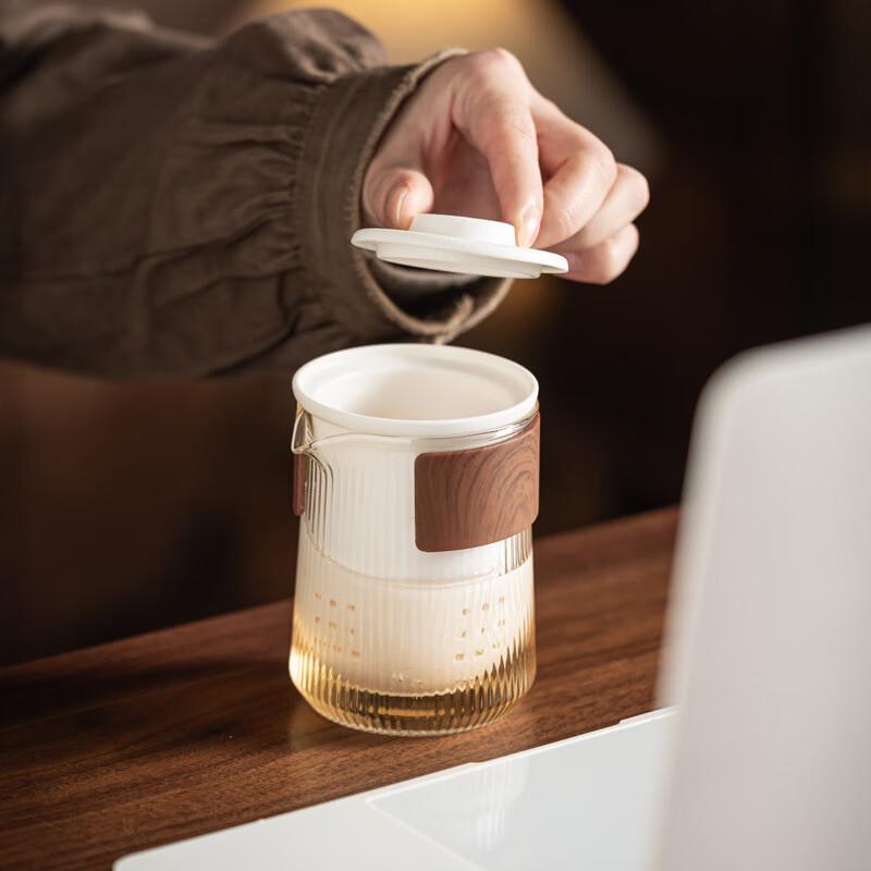 Hongyu Travel 3-Cup Tea Set