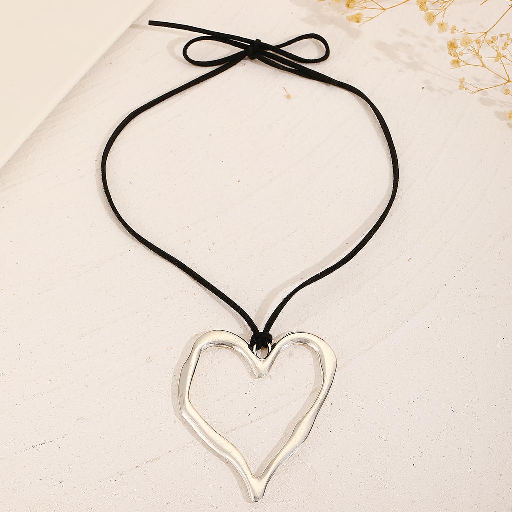 Överdrivet Stort Ihåligt Kärlekshjärta Hänge Choker Halsband för Kvinnor Goth Rosett Justerbar Kedja Y2K Smycken Bröllopstillbehör