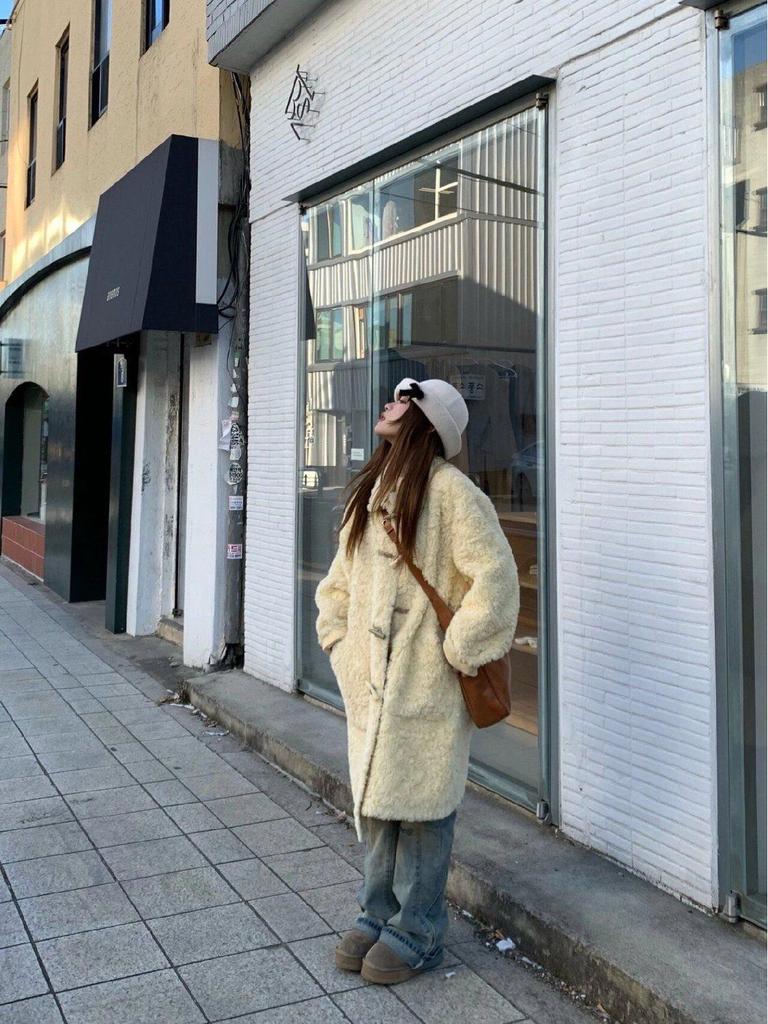 Korean Style Colorblock Faux Fur Toggle Coat for Women (Spring/Summer)