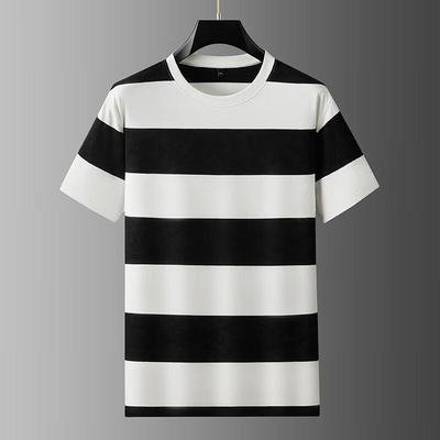 T-Shirts & Muskelshirts – T-Shirts