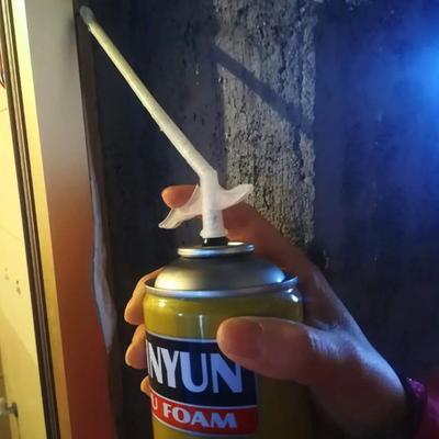Instrumente de construcții – Pistol pentru silicon