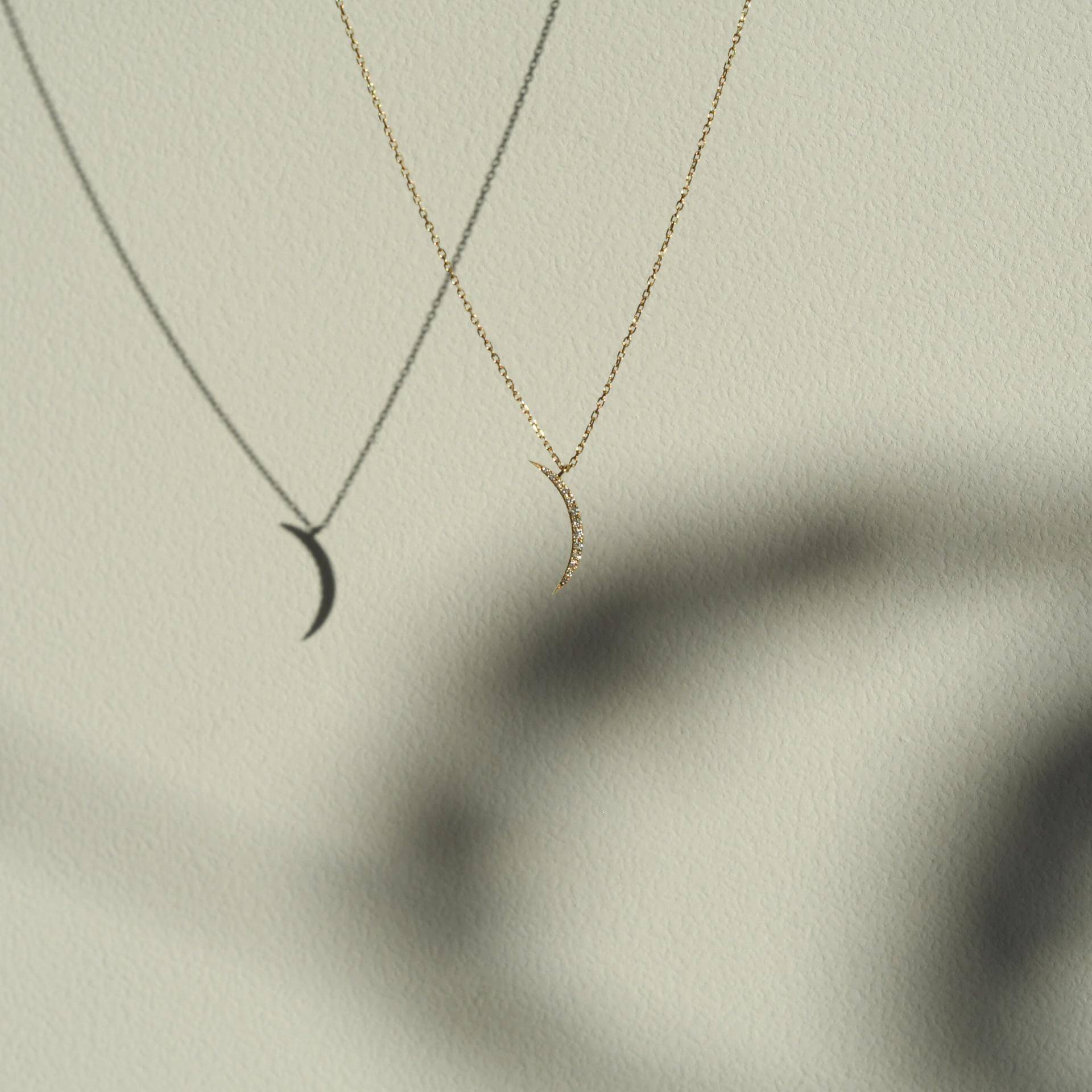 14K Gold-Plated S925 Sterling Silver Moon Pendant Necklace for Women - Simple, Aesthetic, Delicate Clavicle Chain Platinum Color