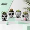 Funny Alien Planter Face Planter, 3D Printed Novelty Plant Pot, Cute Gray Decorative Holder Head for Succulents Cacti Home Table Shelf Decoration