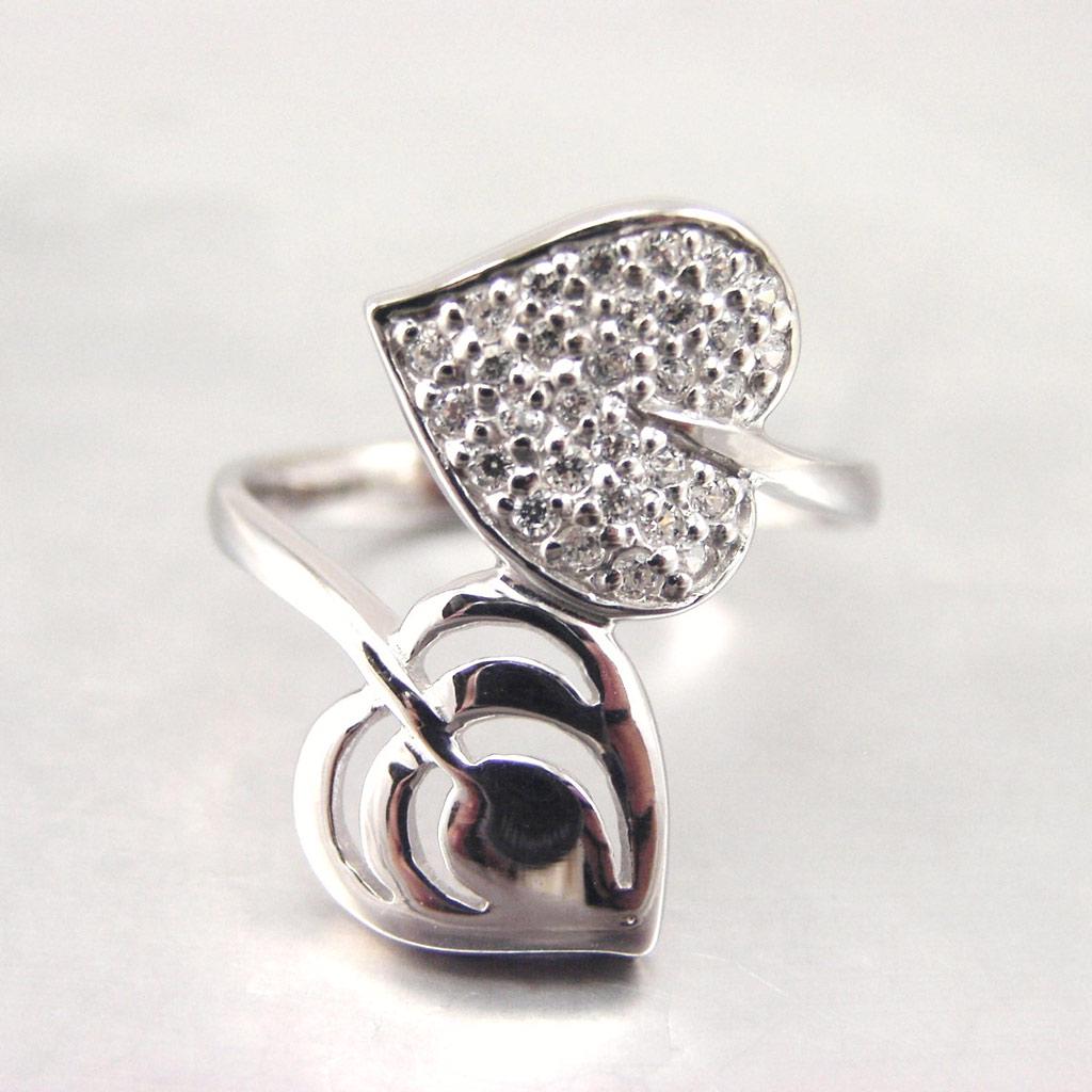 White 'Goddess' Silver Ring